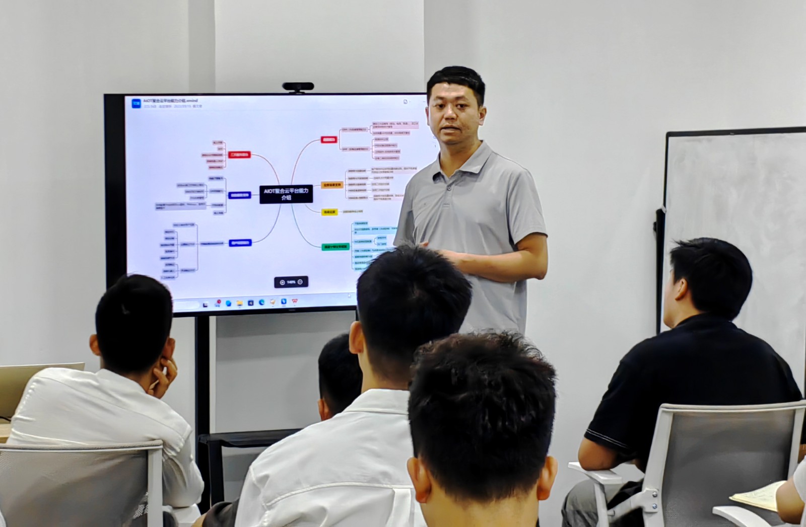 1695614410553599.jpg 12.jpg